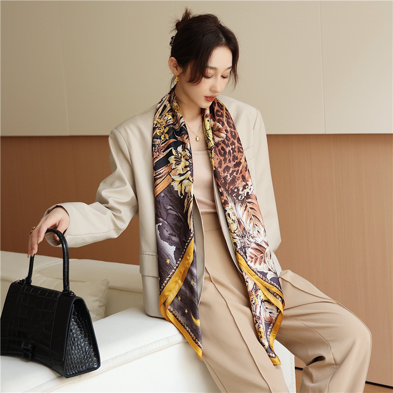 Wind Scarf Women's Leopard Print Shawl For Spring And Summer_voghion.com