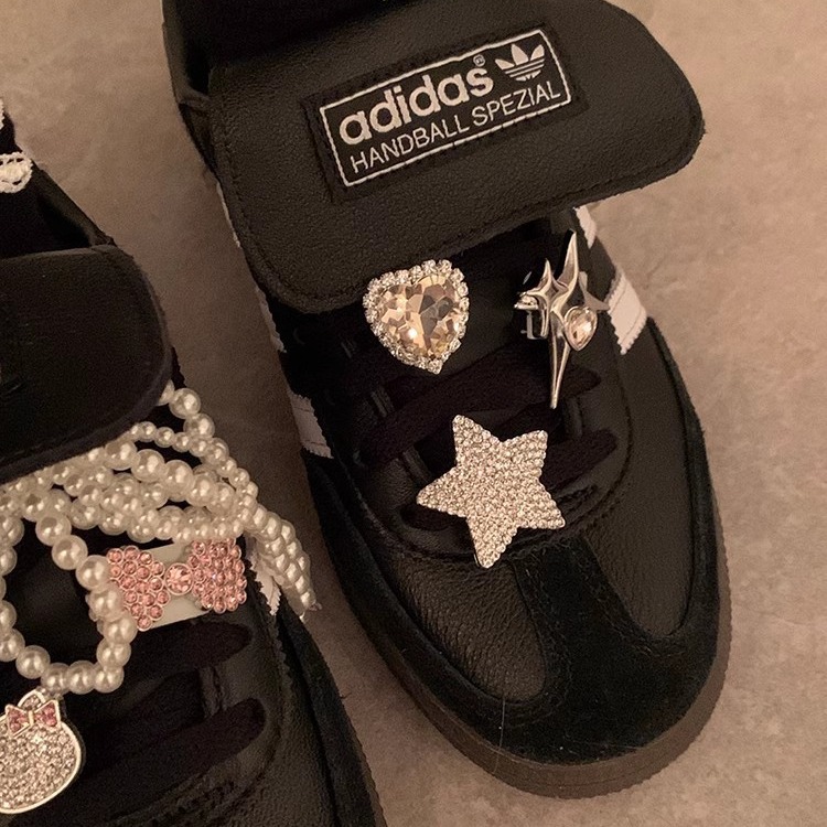 Diseño original de botones de zapatos de kitty ultra versátil DIY arco de perla decoración de flores accesorios de alta calidad desmontables