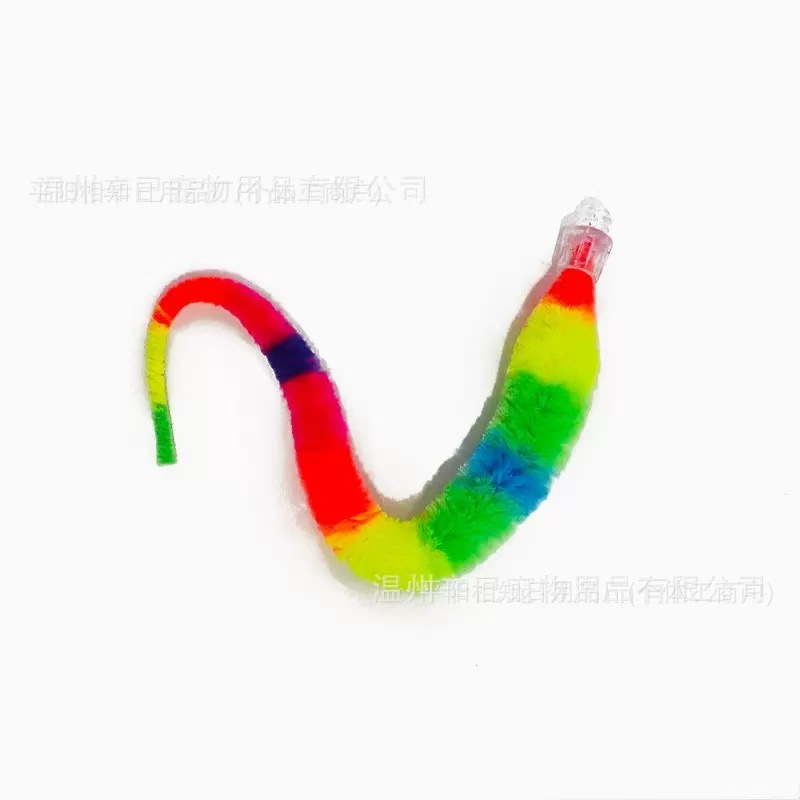 컬러풀한 애벌레 꼬리 교체