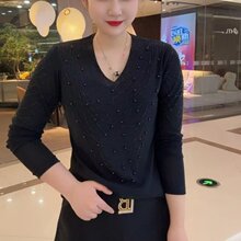 2026春季新款气质V领重工钉珠长袖T恤女小众洋气修身显瘦减龄上衣