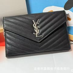 外单纯色v纹链条信封包鱼子酱牛皮斜挎简约休闲隔层woc手拿跨境包