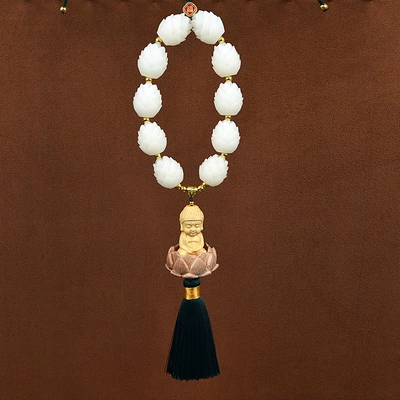Car hanging – Charm, Peach Wood Car Decoration - good-luck-buddha-green-tassel