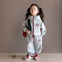 外贸男女童秋装连帽套装2025新款洋气绣花字母校园运动两件套童装