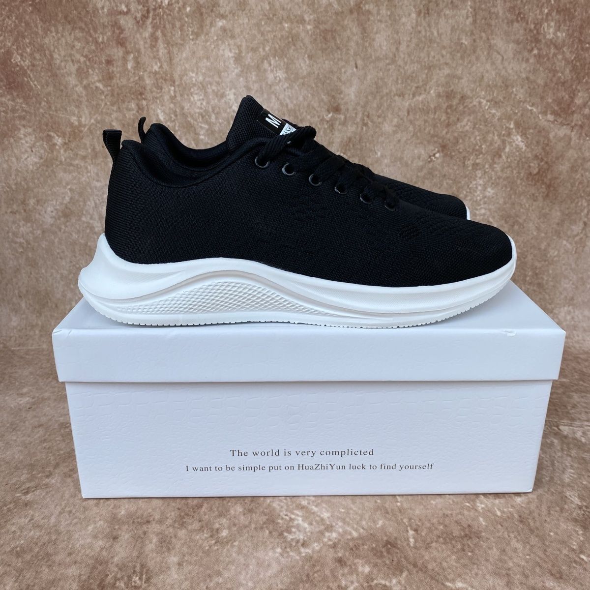 ShoeVault Scarpe da corsa casual versatili leggere da uomo in mesh antiscivolo traspiranti resistenti all'usura, fonte di vendita diretta_voghion.com