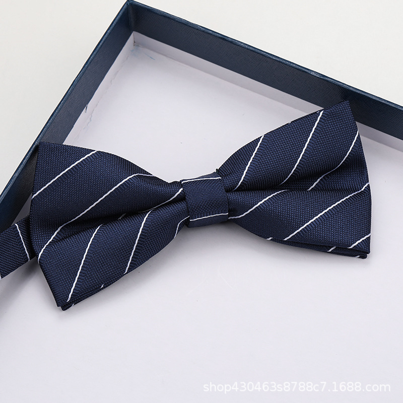 다이아몬드 블루 스트라이프 나비넥타이