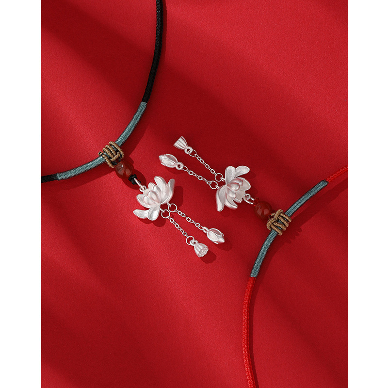 990 plata pura Lotus collar Luz de lujo nicho popular estilo antiguo dos mundo feliz colgante borla cuerda tejida suéter cadena