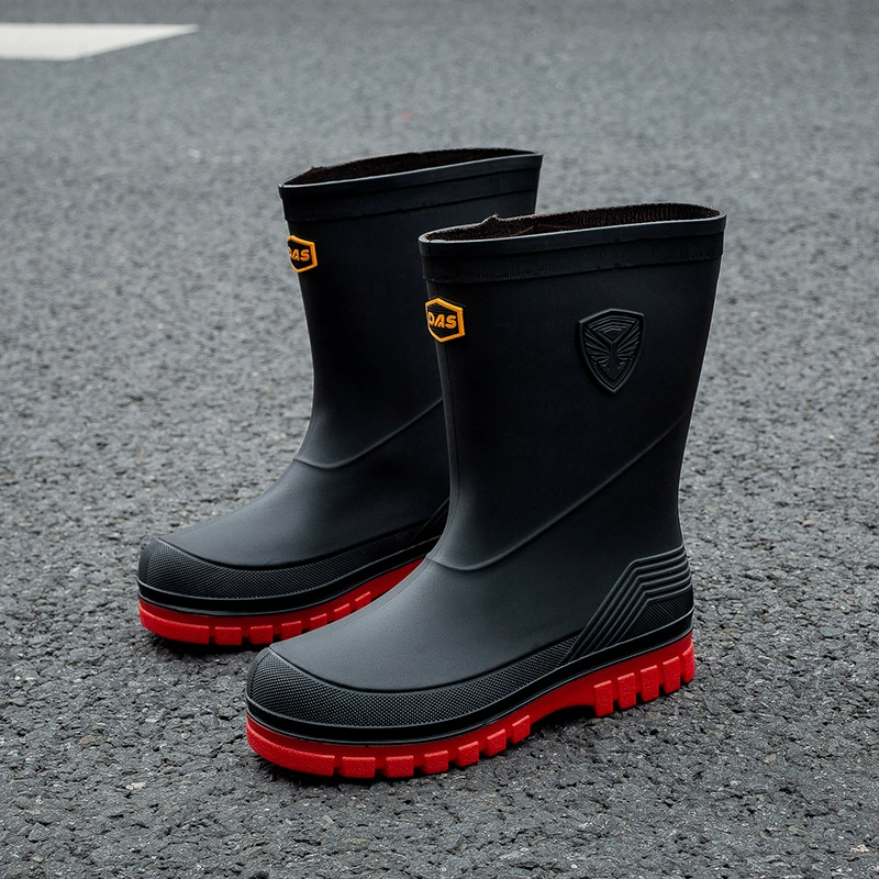 Мужские резиновые сапоги, нескользящая обувь для воды, водонепроницаемые резиновые сапоги средней длины, модные резиновые туфли без шнуровки в корейском стиле с короткой трубкой, экспортные легкие резиновые туфли.