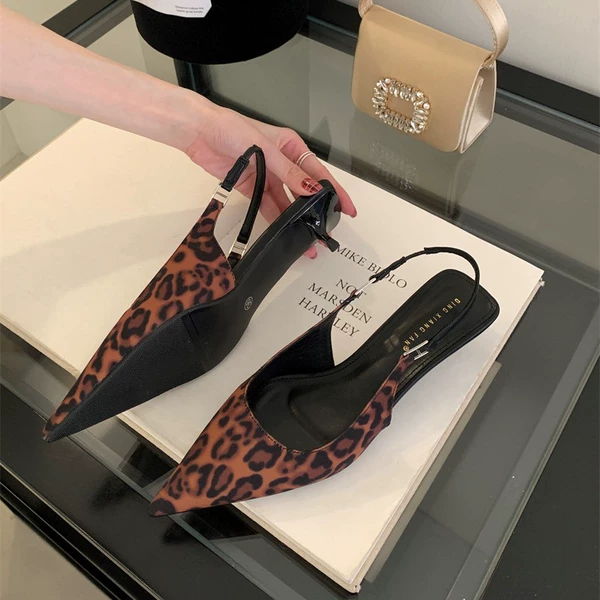 Leopard print