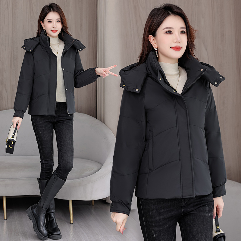 Corta chaqueta de plumón gruesa de invierno para mujeres 2025, nuevo suelto delgado pequeño chaqueta de algodón con capuzas grande