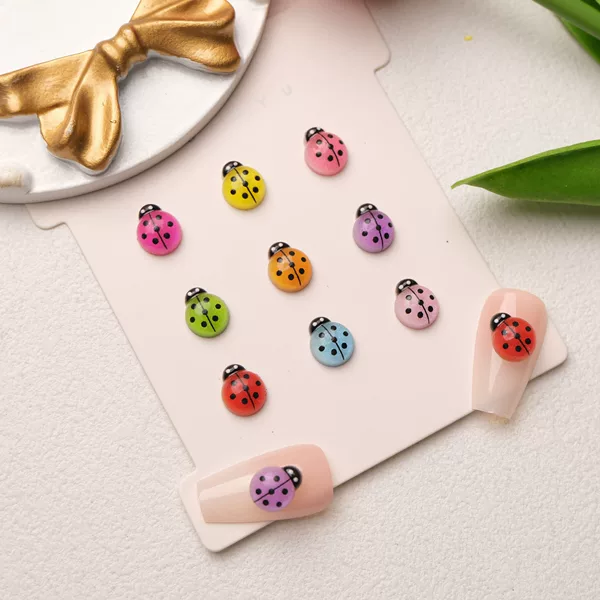 Cross-Border Luminous Seven-Star Ladybug Nail Art Jewelry Mini Insect Resin Cartoon Nail Art Accessories DIY Mixed Wholesale