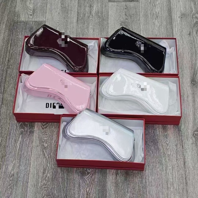 2025 New Fashion Women's Bag, Stylish Patent Leather Chic Bag, Versatile Shoulder, Underarm, and Crossbody Bag