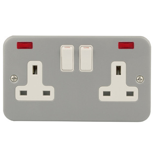 ����·˹�pλ�����ܲ��� 2 GANG 13A SOCKET + NEON METAL CLAD
