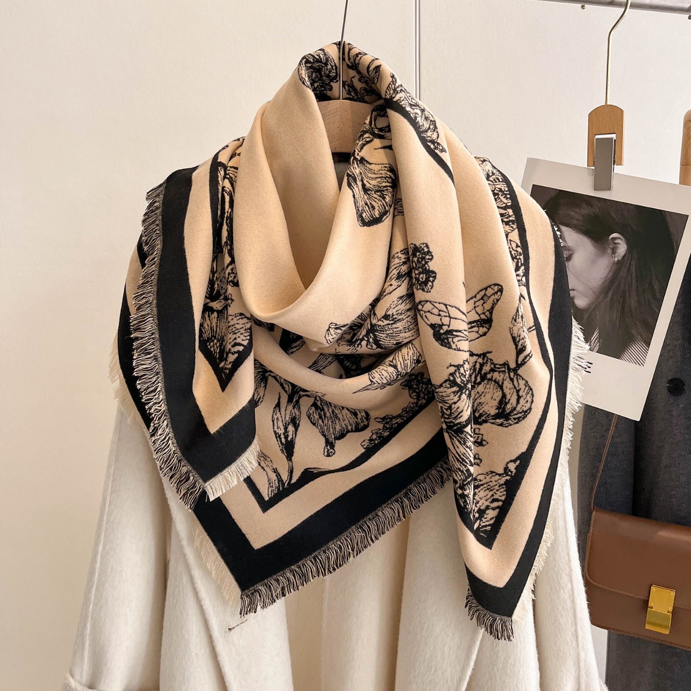 2024 flores de plantas coreanas impresión toallas gruesas bufandas de cachemira de doble cara decoración de otoño y invierno abrigo