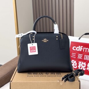 �W�RŮ��2026�¿�Lillie������ͨ��������͹��ϻ�ƴƤ�μ�б���