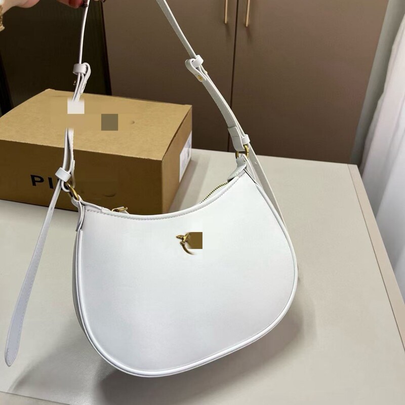 Cross-Border Pink* High-Quality Swallow Bag Cloud Niche Swallow Chain Small Bag Women's Square Bag