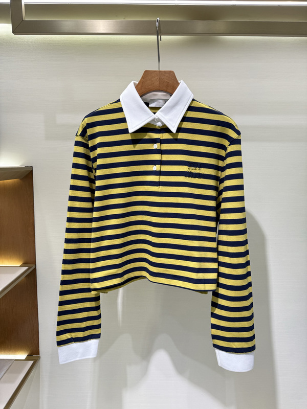 天花版miu缪家25ss 秋冬新款上衣撞色条纹贴布刺绣字母polo领毛衣|undefined