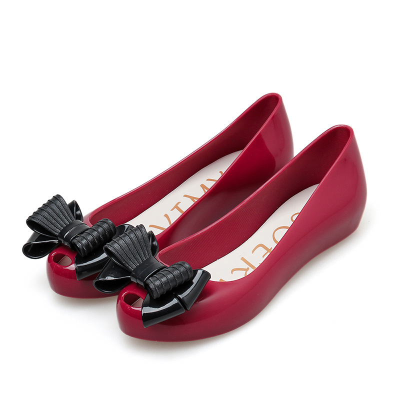 버건디 검은 꽃 [프로스티드로 업그레이드]]