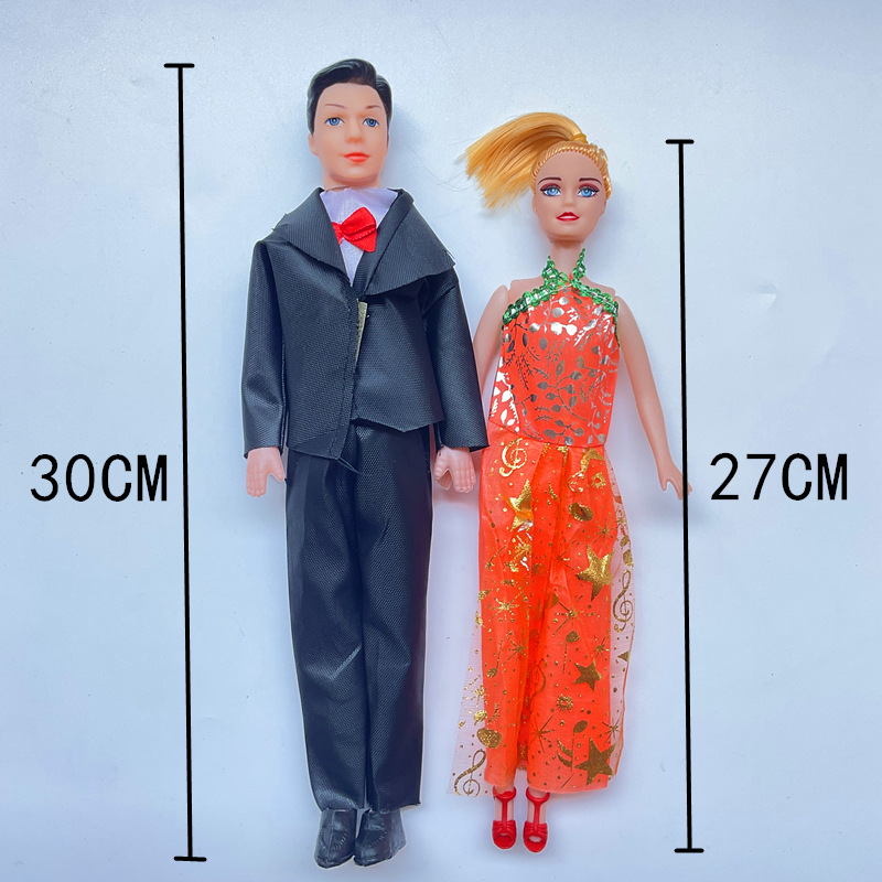 Venta al por mayor OPP bolsa pareja Lele Barbie muñeca jugar a casa juguete hombres y niñas regalo transfronterizo 3 yuanes puesto