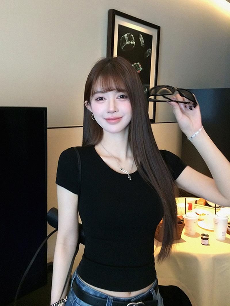 한국 신상 스타일 리본끈 U자형 컷아웃 여름 숄더 슬림핏 반팔 티셔츠 여성용 슬리밍 라운드넥 숏탑