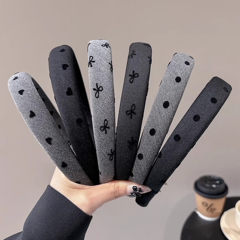 2024 nuevo retro simple alta sensación de arco de cabello gris para mujeres lavado de cara cabeza de cabello temperamento craneal alto clip para el cabello