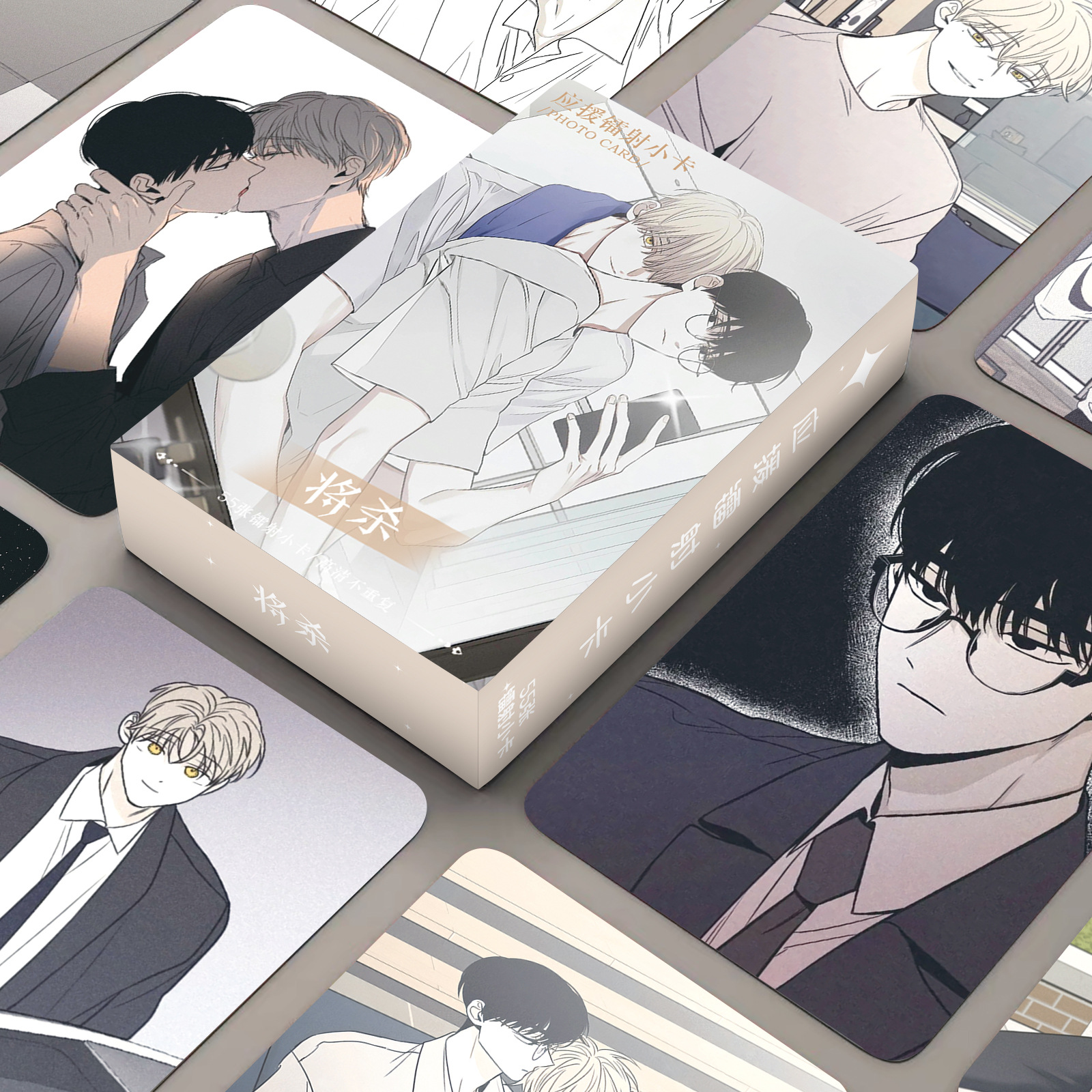 55-piece Laser Mini Card Set by Lee Soo-hyun and Jung Eun-sung—A Round-Edge, Non-Repeating 3-Inch Anime-Style Peripheral Collection in a Box