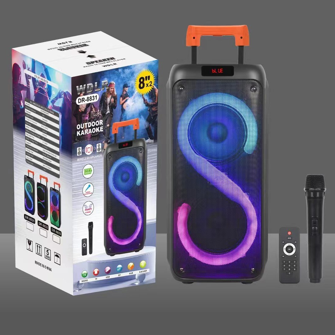 DR-8831蓝牙音箱双8寸拉杆户外低音炮RGB无线K歌广场舞大功率音响