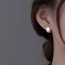 925银针复古哑光金属耳钉女2025新款爆款简约设计感小众高级耳饰