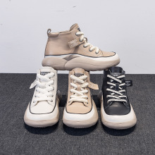 ^ţƤߎСЬŮ2025¿׷oʿЬeϵЬ