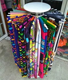 服装陈列架;衣帽架;收纳架