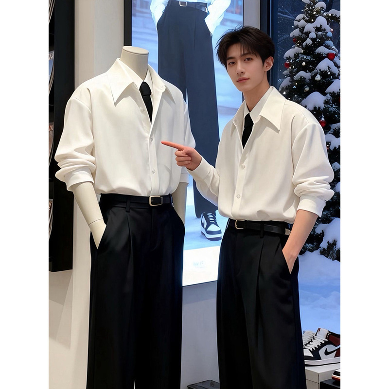 Fake Two-Piece White Collared Long-Sleeve Shirt for Men, High-End Stylish Look, Suitable for Layering under a Suit, Workplace, and Commuting Fake Two-Piece White Collared Long-Sleeve Shirt for Men, High-End Stylish Look, Suitable for Layering under a Suit, Workplace, and Commuting
