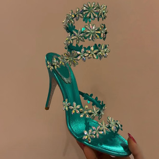CleoSanda��ʽ�^��ˮ荻�����������p�@�߸�Ь�Ըм���RC��Ь