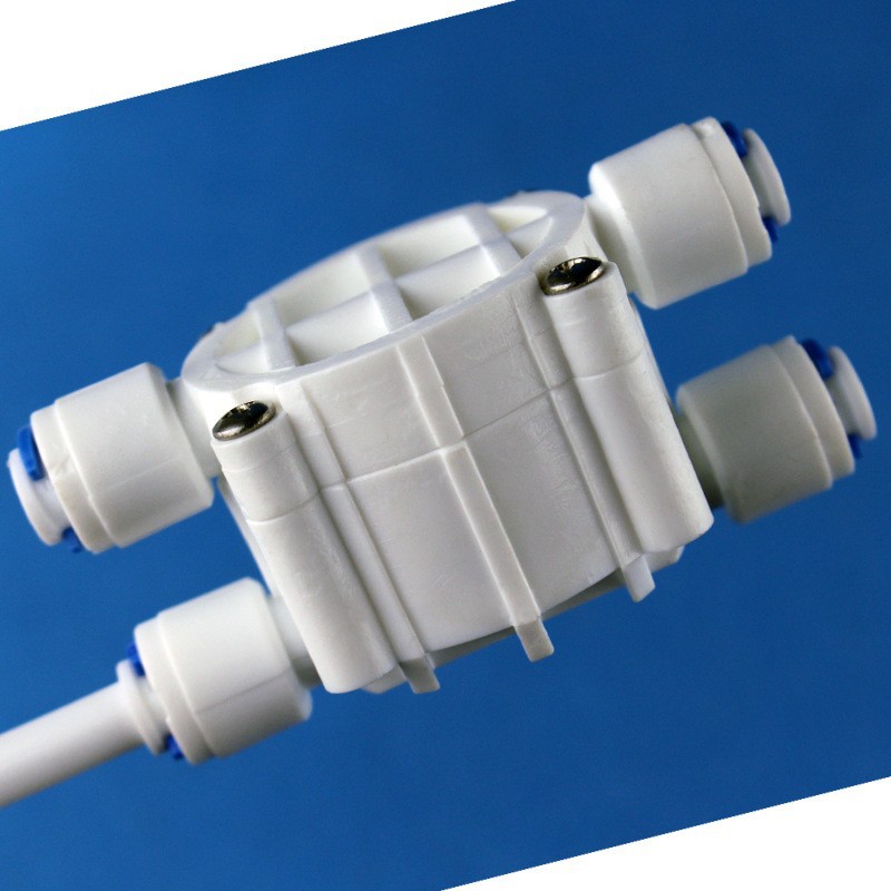 Accesorios de purificador de agua sin bomba Válvula ASO Válvula de 2 puntos de cuatro lados Sistema RO Válvula de corte de agua automática no eléctrica