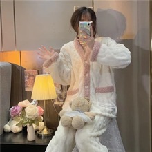 秋冬季女士法兰绒睡衣长袖 加厚保暖珊瑚绒长毛绒可爱家居服套装