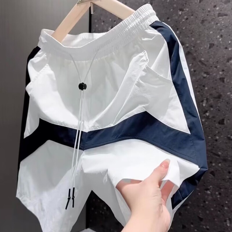 2026 New Summer Men's Casual Shorts, Loose Straight-Leg Sports Quick-Dry Beach Shorts, American-Style Color-Blocked Five-Point Shorts