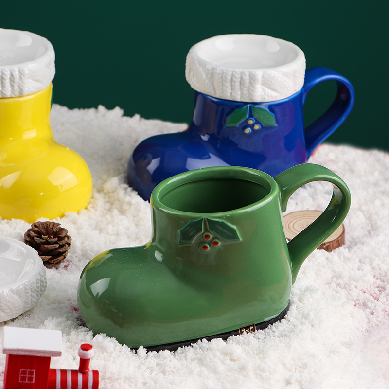 Botas creativas de modelado de la Taza de regalo de Navidad Taza de cerámica taza de dibujos animados 3D taza de café de la fábrica al por mayor taza de porcelana