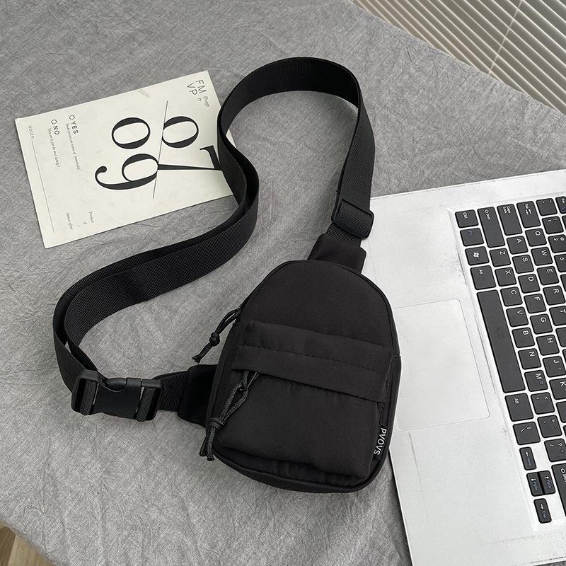 Bolso de pecho para teléfono móvil de moda para mujer Bolso de hombro casual japonés ins Bolso pequeño de nailon portátil ligero y versátil