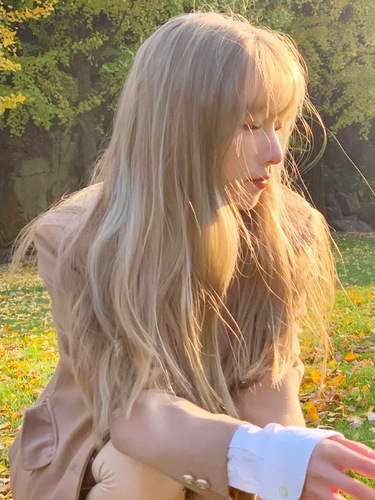 Starway Wig Female Long Hair Internet Celebrity Cos Girl Group Platinum Medium Long Hair JK Daily Age Reduction Round Face Full Headgear Style