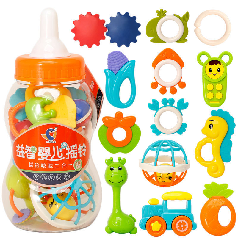 Juego de sonajeros para recién nacidos, caja de regalo con campana para cuna, mordedor, juguete masticable de goma suave para bebés, educación temprana, venta al por mayor para tiendas de maternidad y bebés.