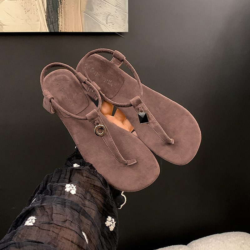 Sandalias planas con correa en T y hebilla dorada con diseño retro de pato mandarín para mujer, estilo veraniego, para ir al trabajo. image 8