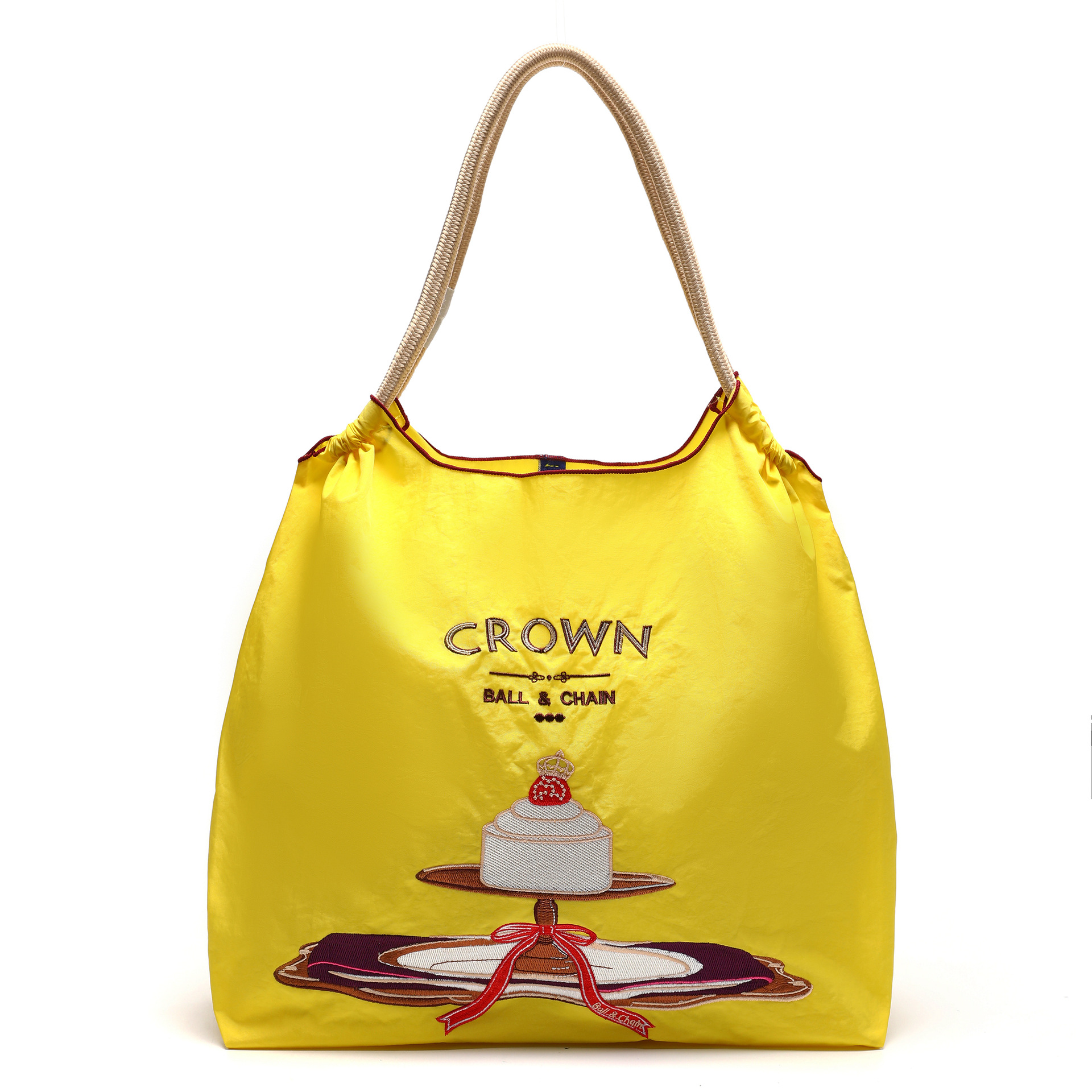 노란 왕관 케이크