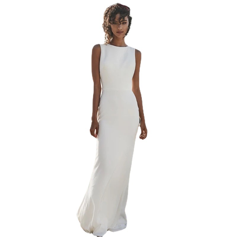 Amazon europeo y americano playa vestido de novia V espalda suave satén trapear barato vestido largo sirena vestido nupcial vestíbulo