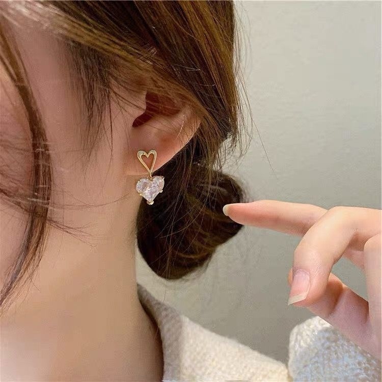 Rhinestone Material Lady Fashion Simple Style Heart Rhinestone Artificial Gemstones Earrings
