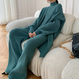 Knitted Suit 2024 Autumn and Winter Thickened New Style Fashionable Wide-Leg Pants Sweater Cardigan Three-Piece Set for Women