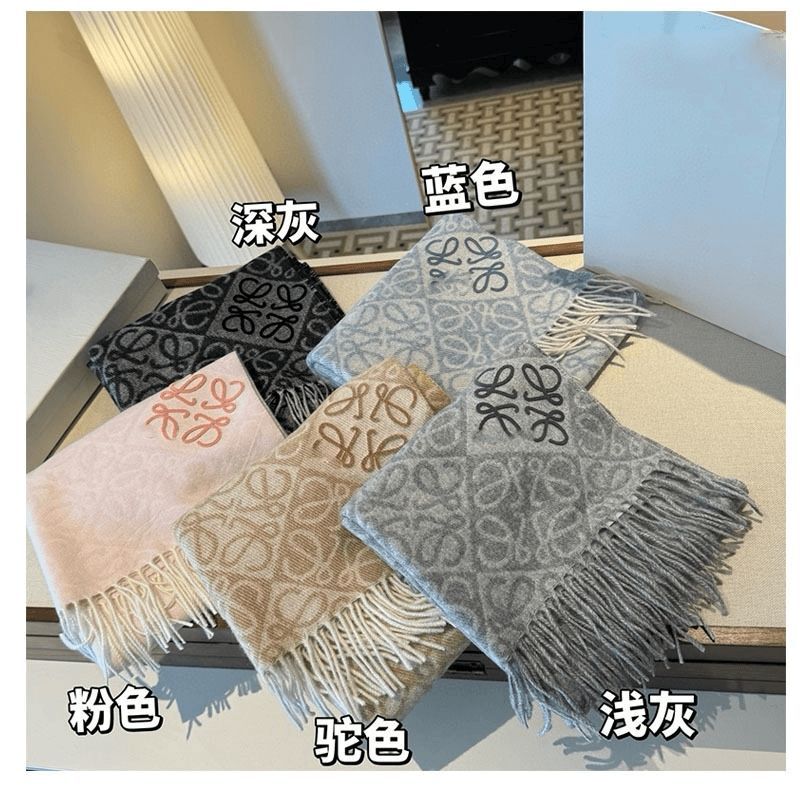 Inner Mongolia Autumn and Winter Classic Letter Wool Cashmere Jacquard Thick Scarf for Women, Light Luxury, High-End Feel, Versatile Neck Warmer
