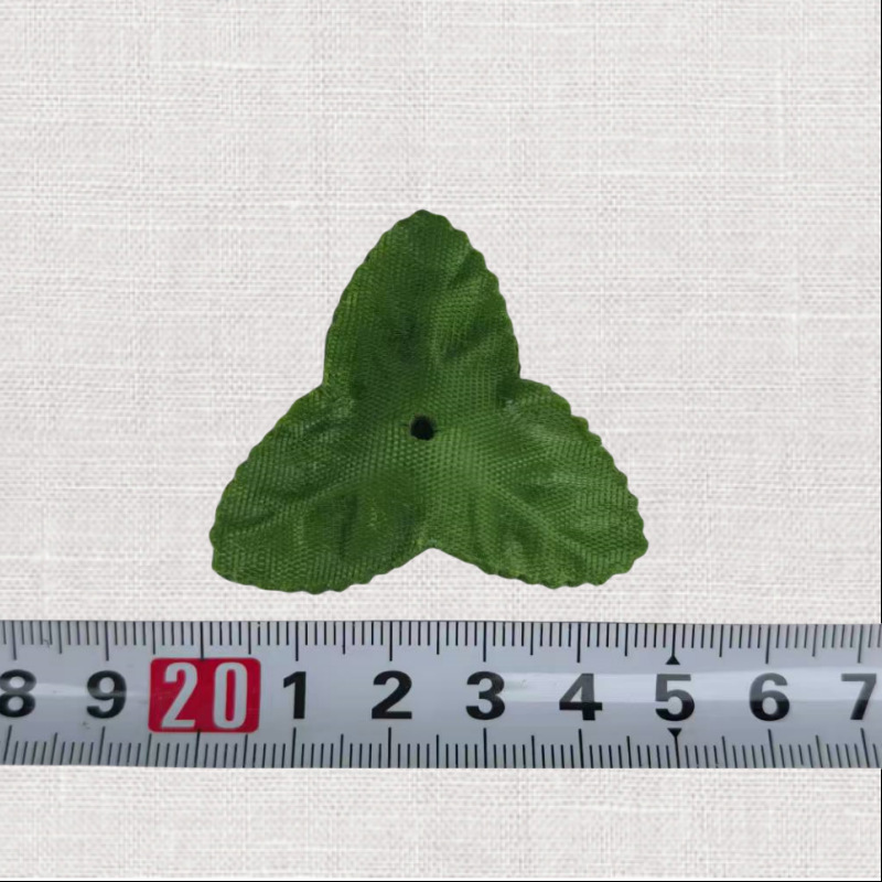 4.5CM(삼각형 잎)