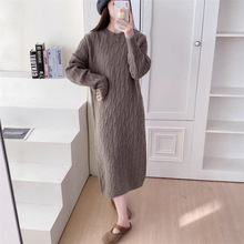 秋冬装2025新款外穿圆领扭花针织衫女毛衣宽松纯色长款过膝连衣裙