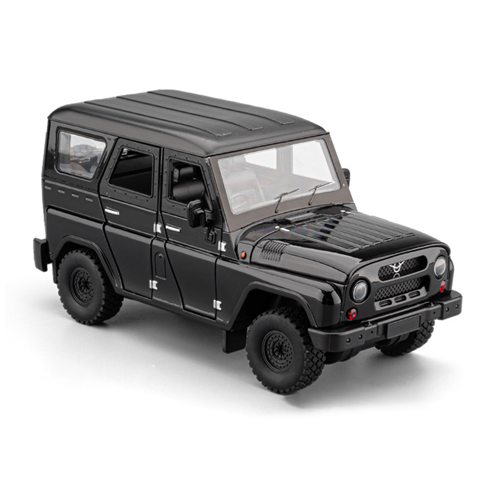 1:18 Rusia Vaz cazador de aleación modelo de vehículo todoterreno sonido y luz de recuperación comer pollo con el mismo juguete chatarra sonido ventas calientes