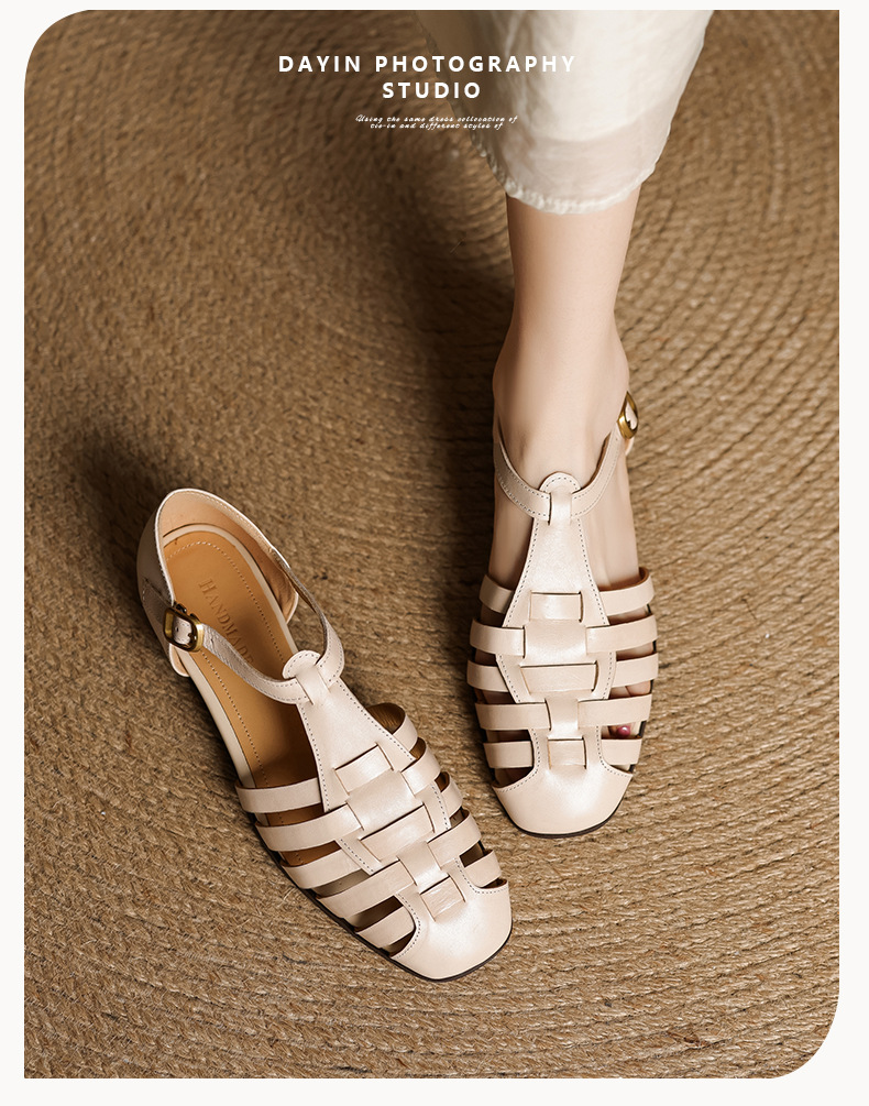 Sandal nữ da bò dệt rỗng quai chữ T phong cách Anh, mũi tròn đế bệt La Mã — màu nâu chi tiết 3