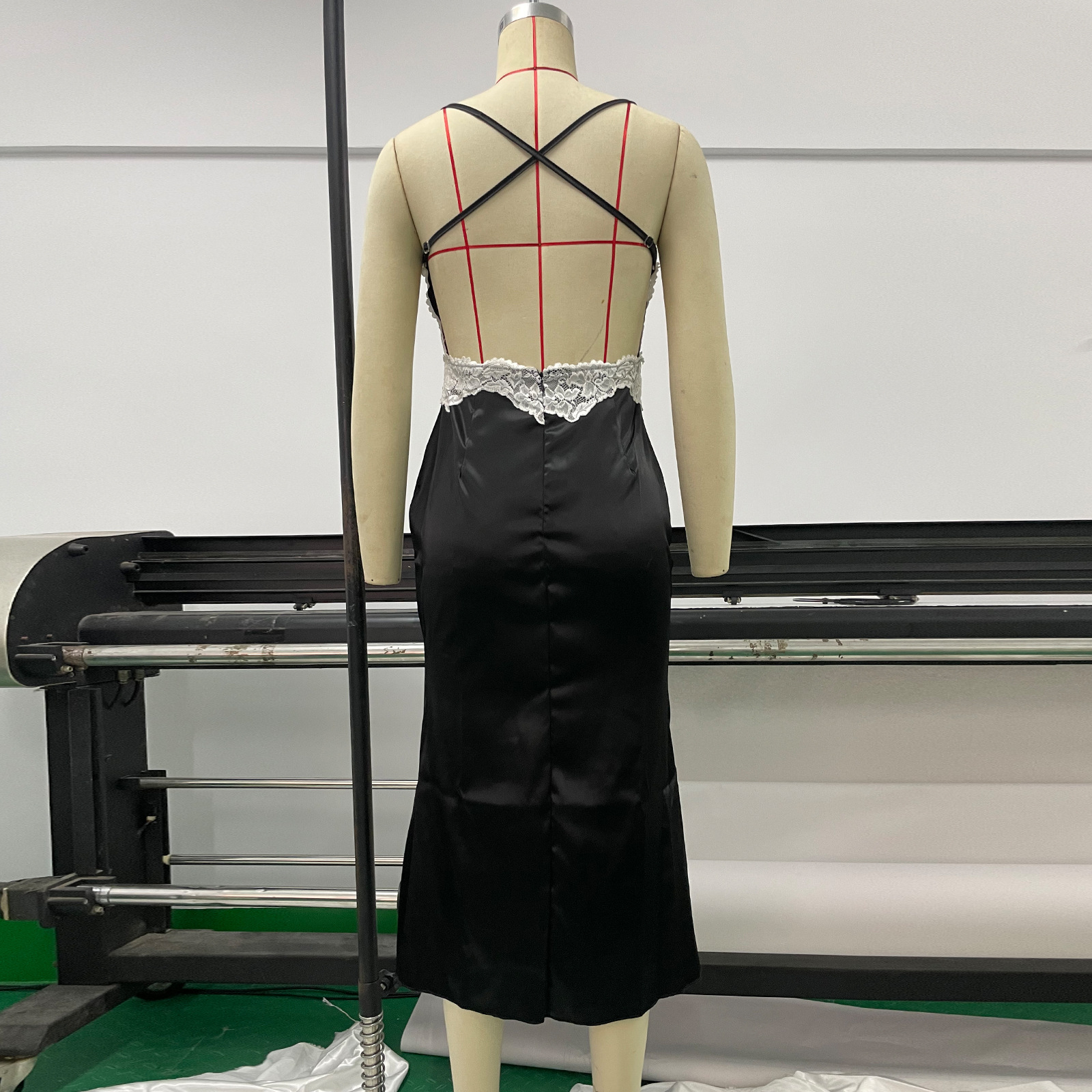 Women Clothing Slim Fit Evening Dress Maxi Dress Lace Lace Backless Sexy Strap Dress