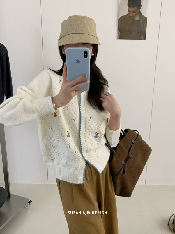 苏珊 2025秋冬新款圆领花朵刺绣针织开衫毛衣外套女宽松上衣27065|undefined